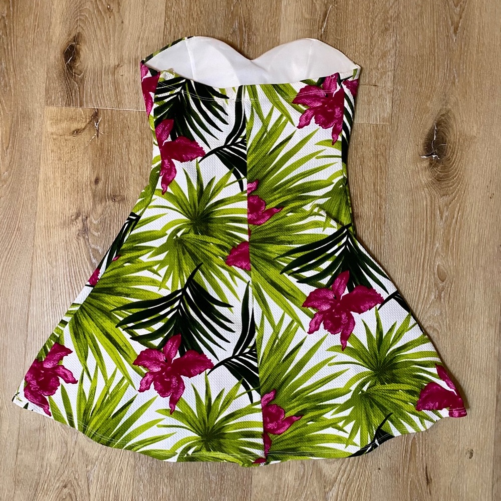 Strapless Sweetheart Tropical Skater Dress, Figure Flattering